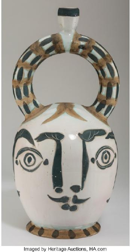 Vase aztèque aux quatre visages by Pablo Picasso