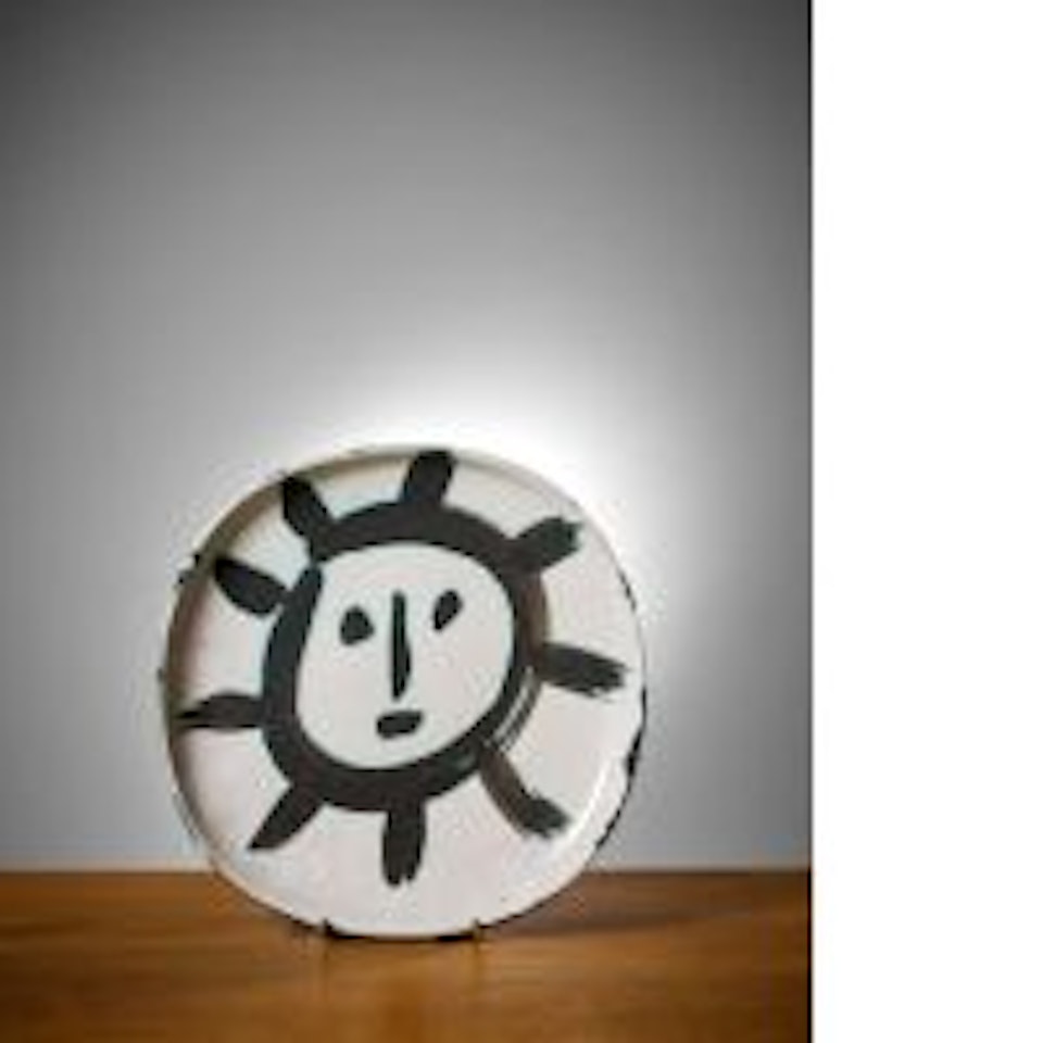 Sunny dish by Pablo Picasso
