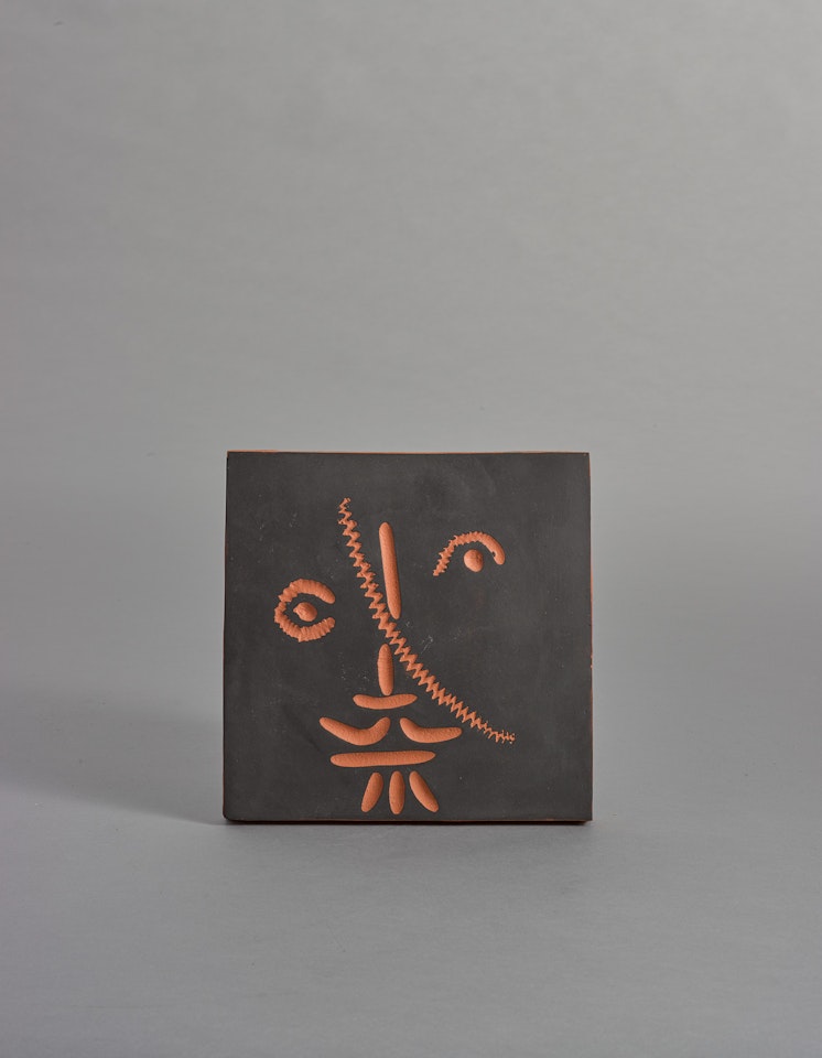 VISAGE AU TRAT OBLIQUE (A.R. 588) by Pablo Picasso