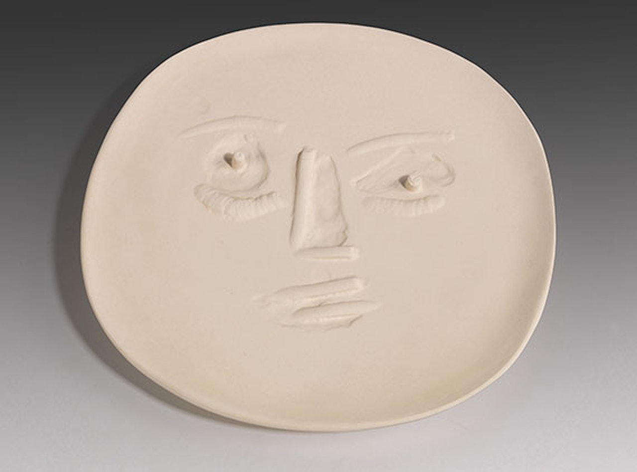 Big-eyed face by Pablo Picasso