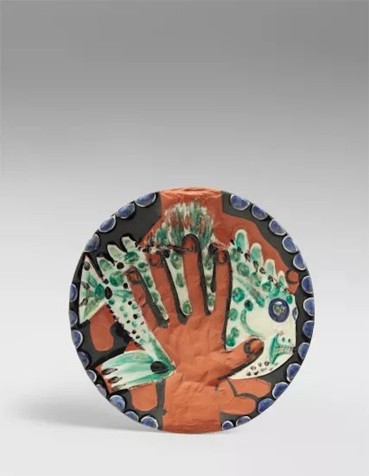 Mains au poisson (Hands with Fish) by Pablo Picasso