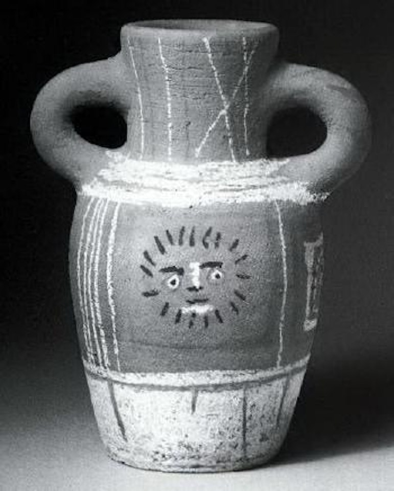 Vase au decor pastel by Pablo Picasso