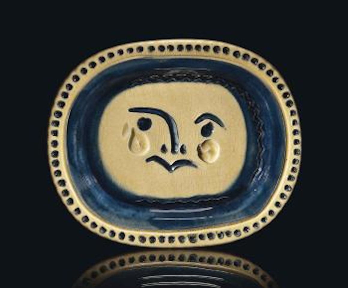 Visage gravé, fond grège by Pablo Picasso