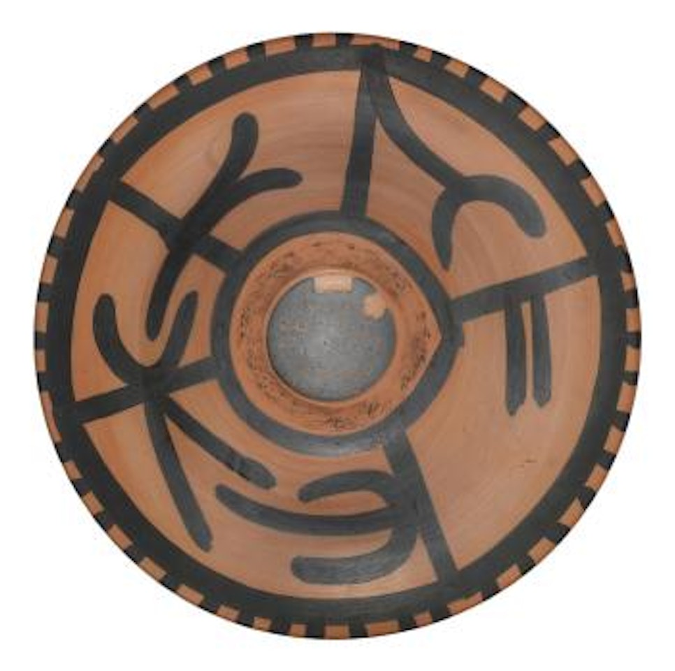 Hibou rouge sur fond noir by Pablo Picasso