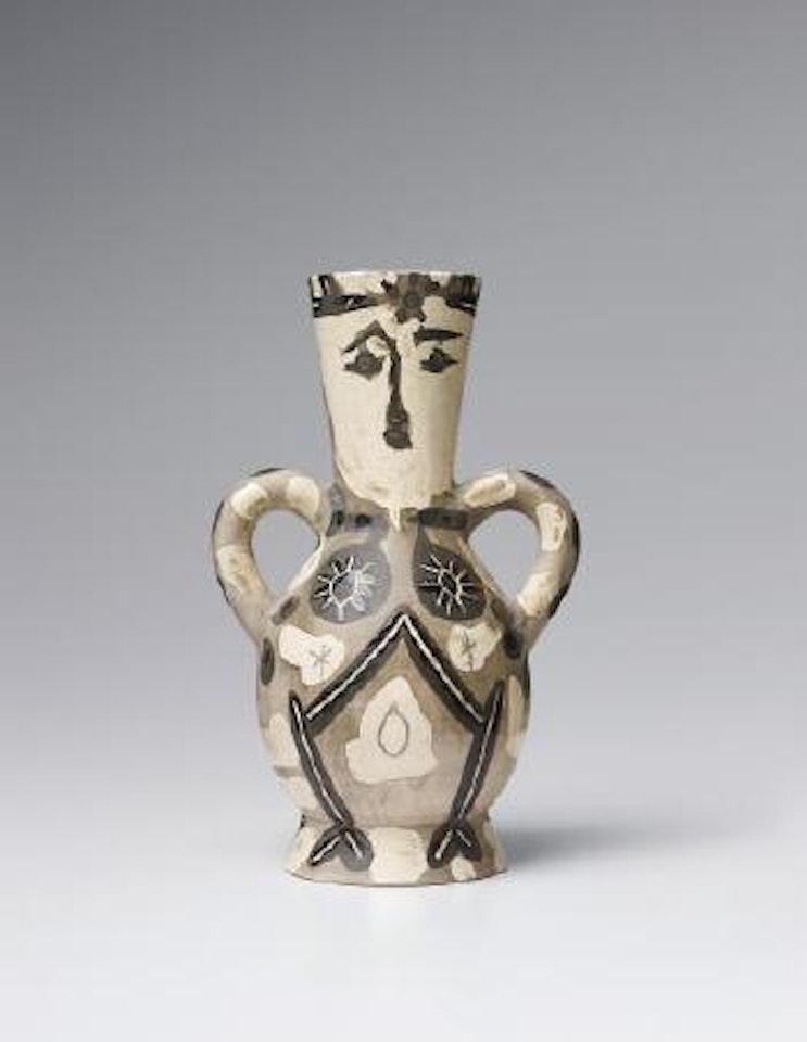 Vase deux anses hautes (vase with two high handles) by Pablo Picasso