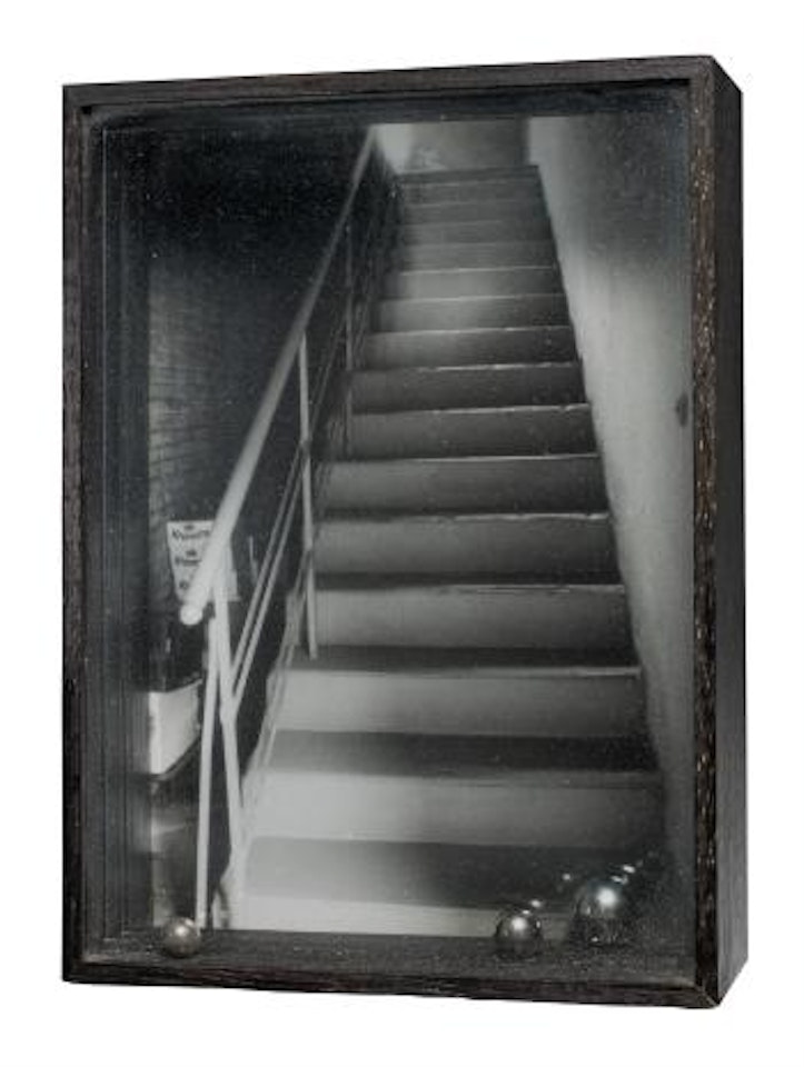 Kugelobjekt I by Gerhard Richter