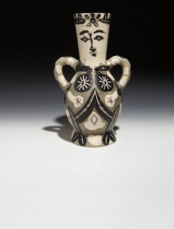 Vase deux anses hautes (Vase with Two High Handles, The King) by Pablo Picasso